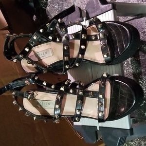 STEVEN NEW YORK STUDDED WEDGES SZ 8.5